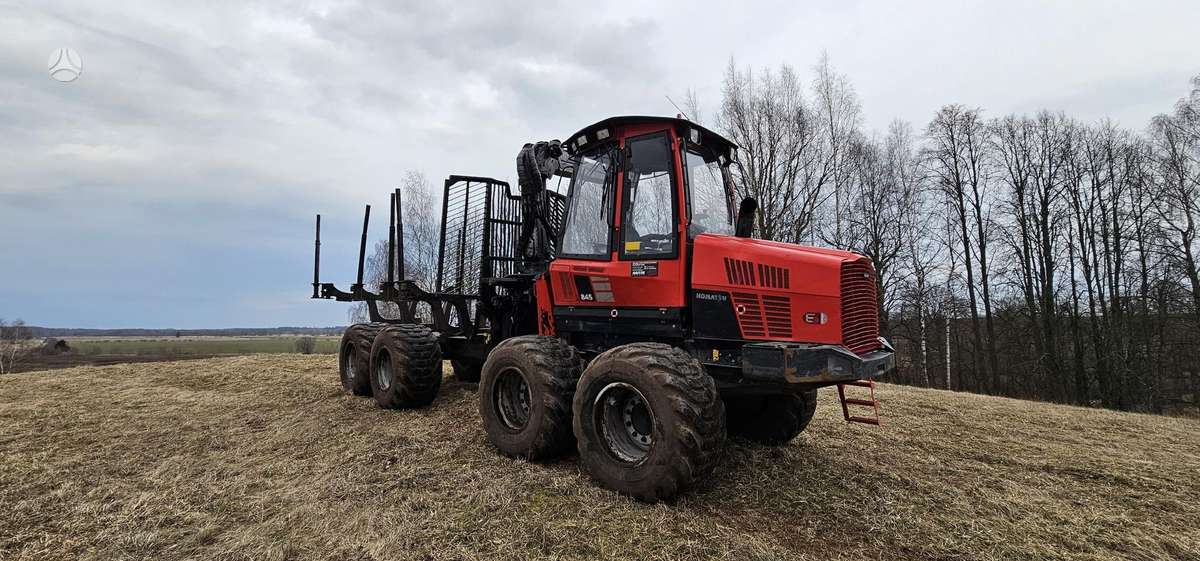 Komatsu 845 (F554), medvežės