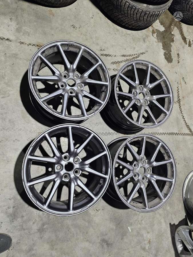 TESLA MODEL 3 / Originalūs, lengvojo lydinio, R18