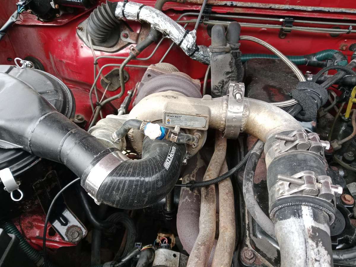 Toyota Hilux - 8