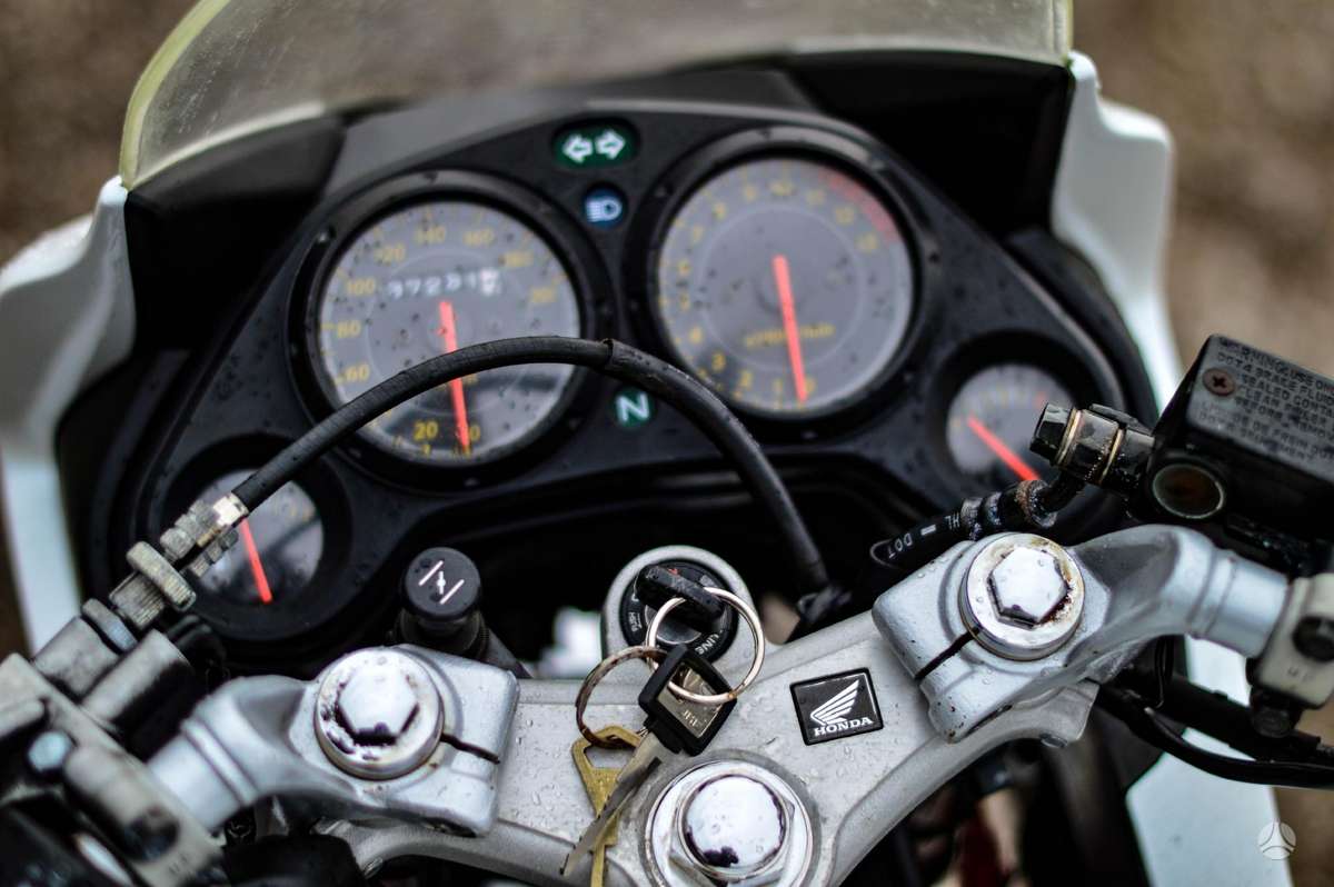 Honda CBR 125cc, street / classic