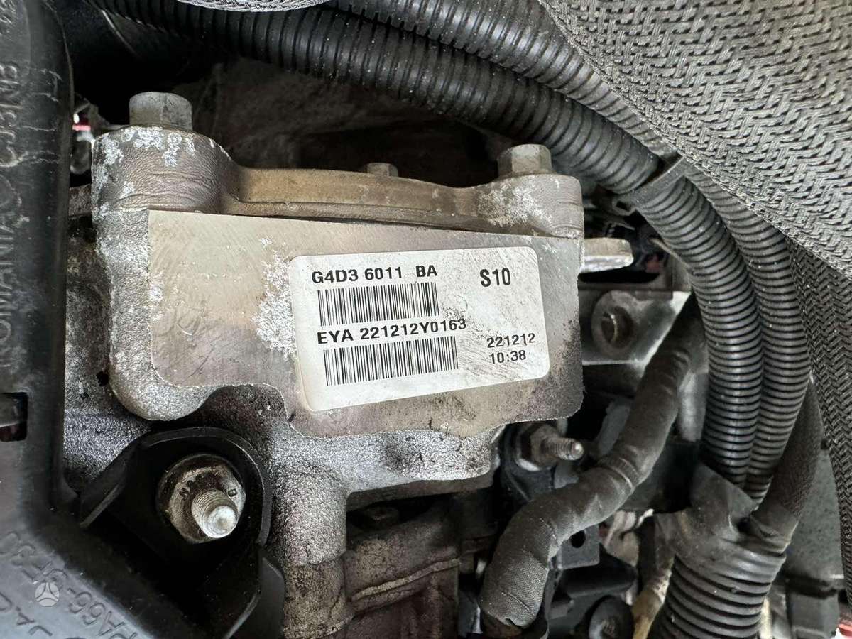 Land Rover Evoque по частям