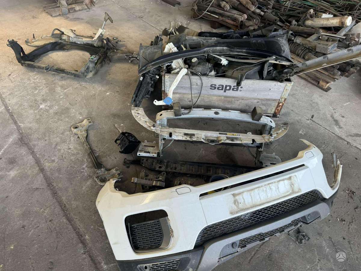 Land Rover Evoque for parts