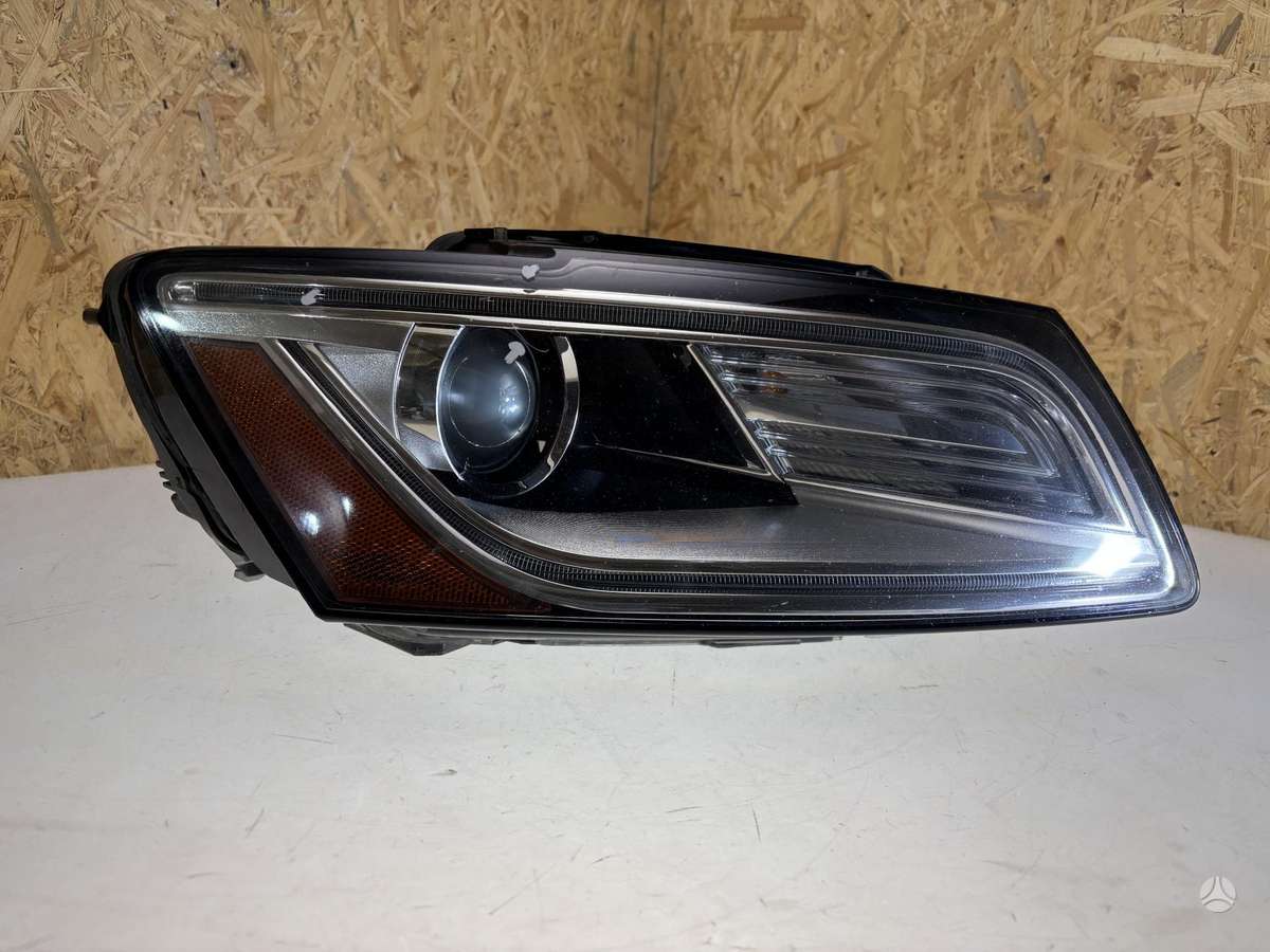 Audi Q5, 8R0941006E, Cen25790