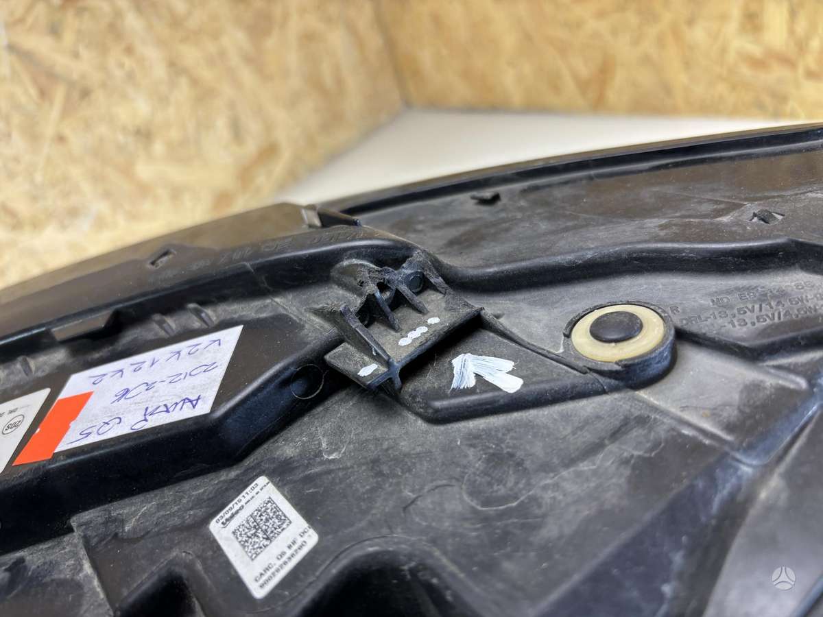 Audi Q5, 8R0941006E, Cen25790