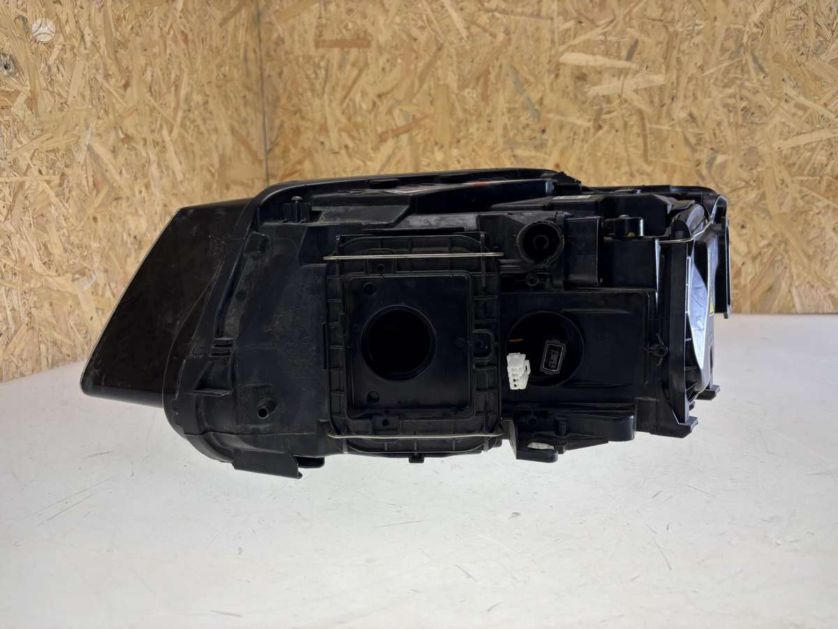 Audi Q5, 8R0941006E, Cen25790