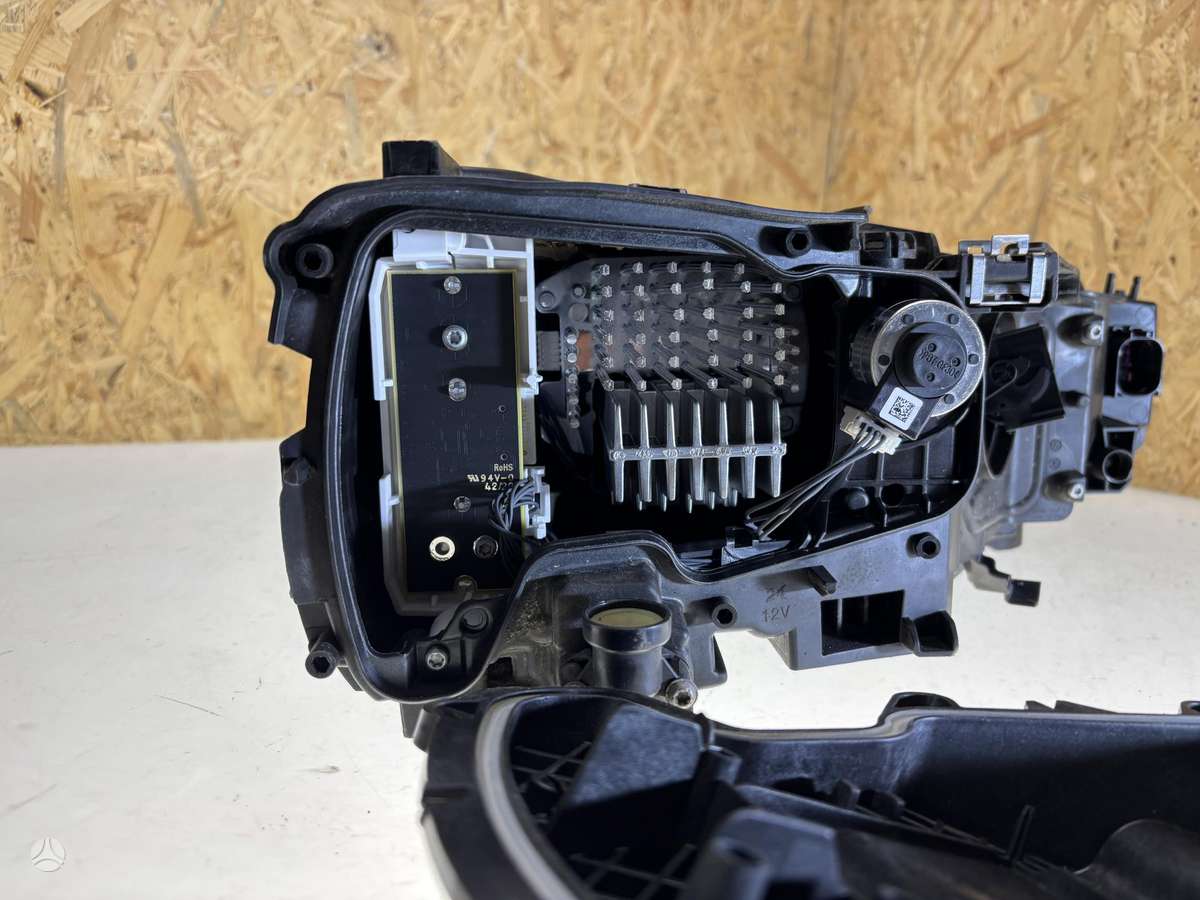 Audi Q7, 4M0941039C, Cen25794