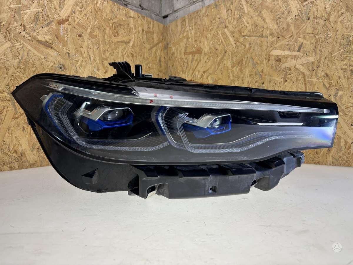 BMW X7, 9852956, Cen25811