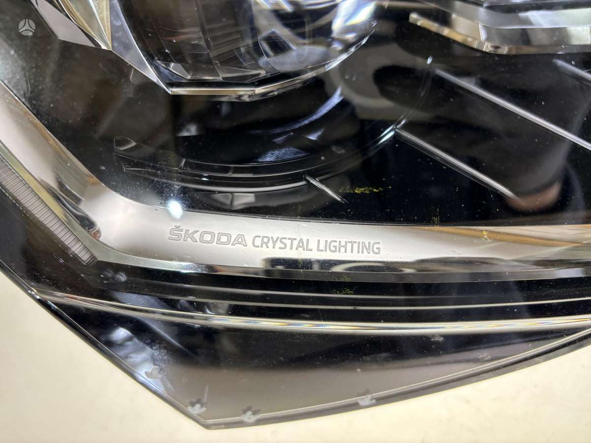 Skoda Superb, 3V1941016D, Cen25844