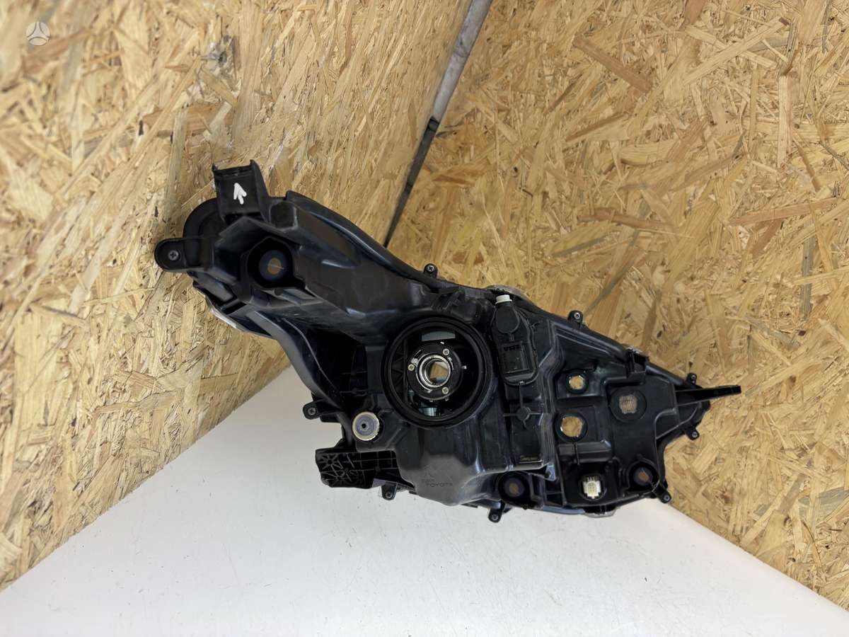 Toyota Yaris Cen25854