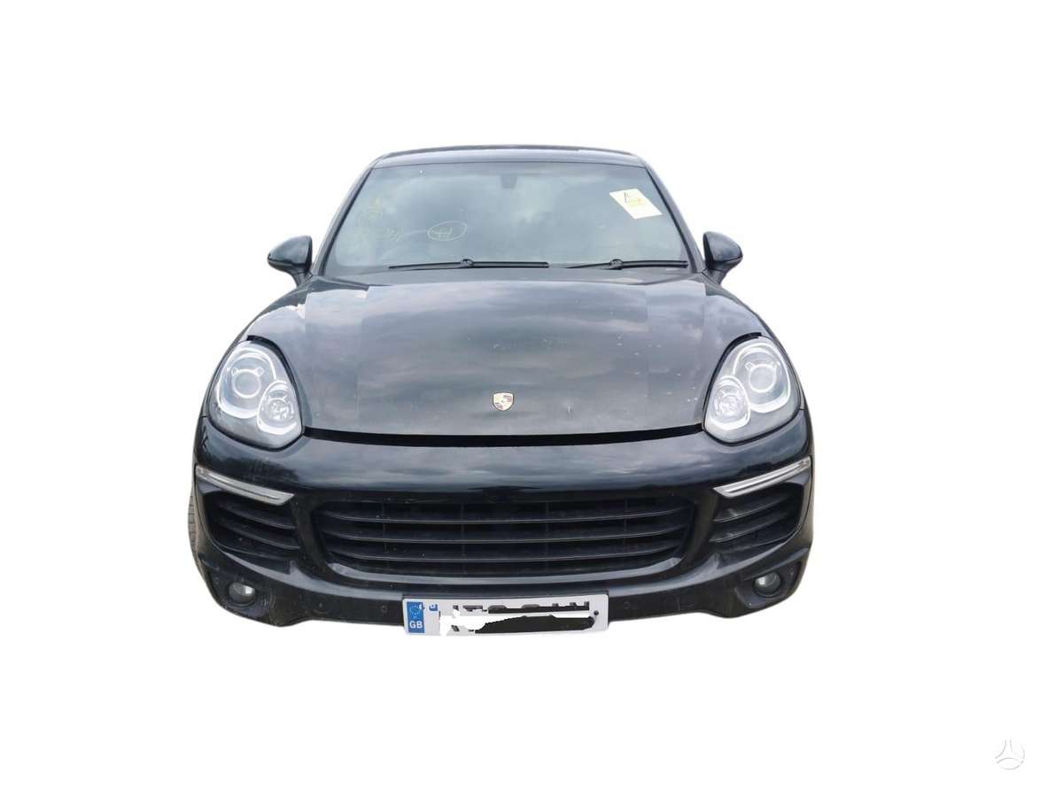 Porsche Cayenne dalimis