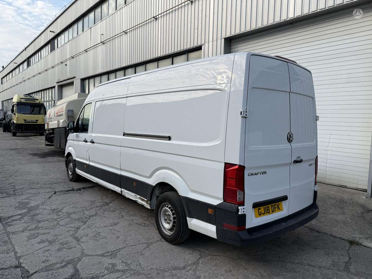 Volkswagen Crafter, cargo vans