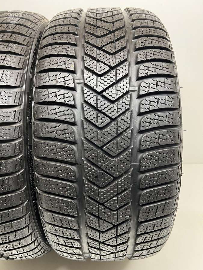 Pirelli SottoZero 3, winter 245/30 R20