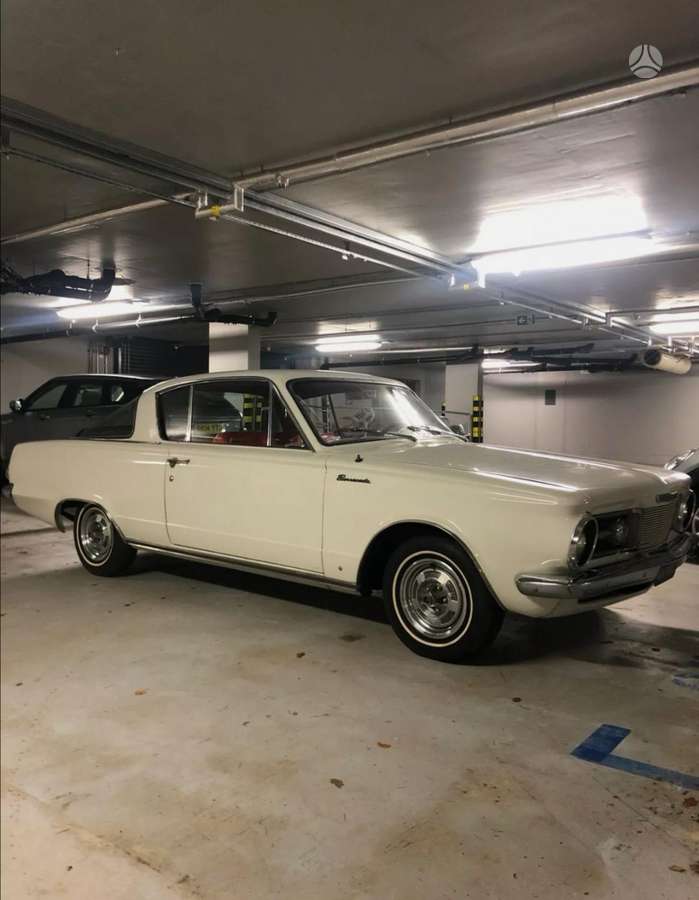 Plymouth Barracuda - 2