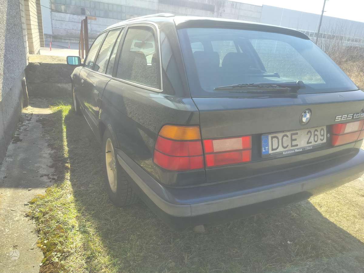 BMW 525, 2.5 l., Универсал
