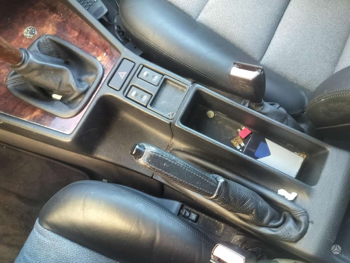 BMW 525, 2.5 l., Универсал