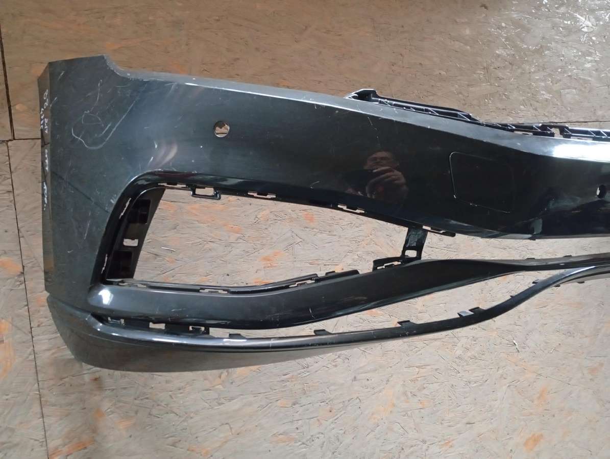 Volkswagen Passat bumpers, lights