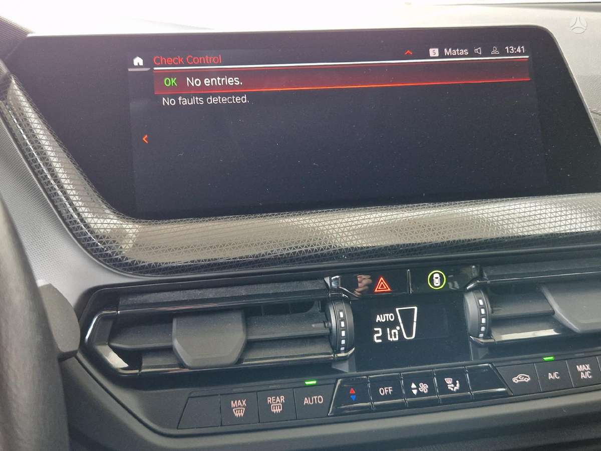 BMW 118, 1.5 l., hatchback