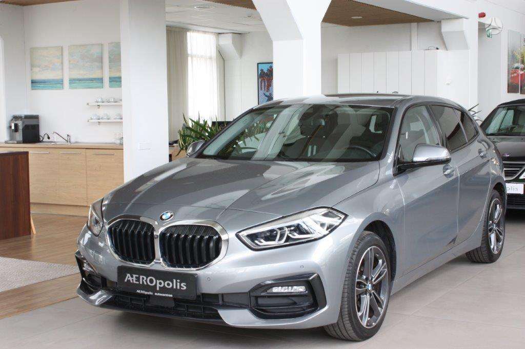 BMW 118, 1.5 l., hatchback