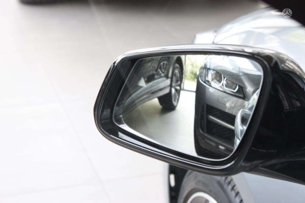BMW 118, 1.5 l., hatchback