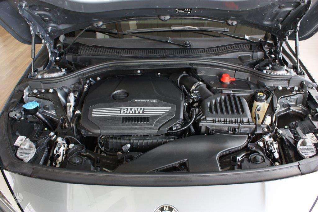 BMW 118, 1.5 l., hatchback