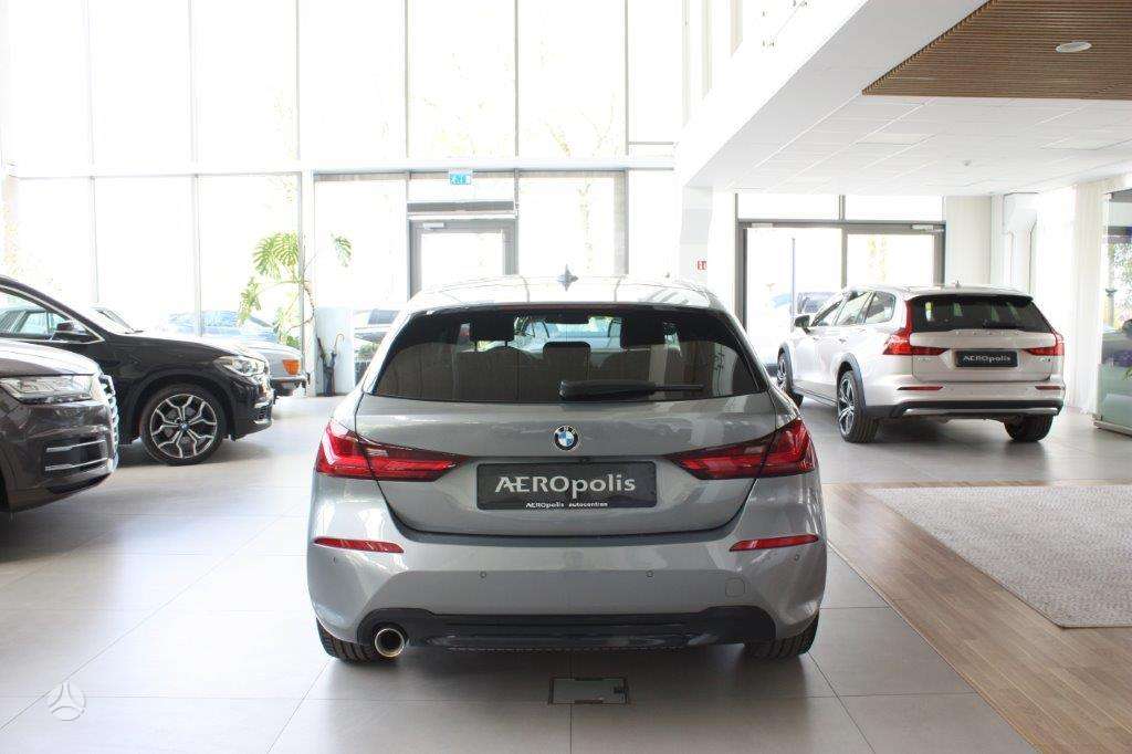 BMW 118, 1.5 l., hatchback