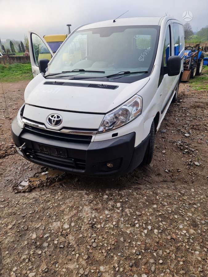 Toyota Proace Dalis siunčiame