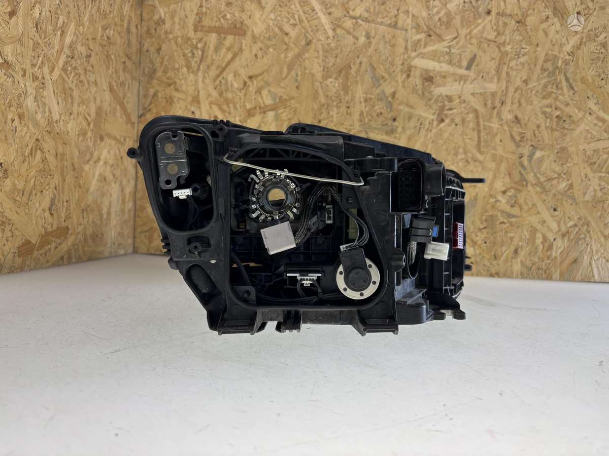 Audi Q5, 8R0941005C, Cen25632