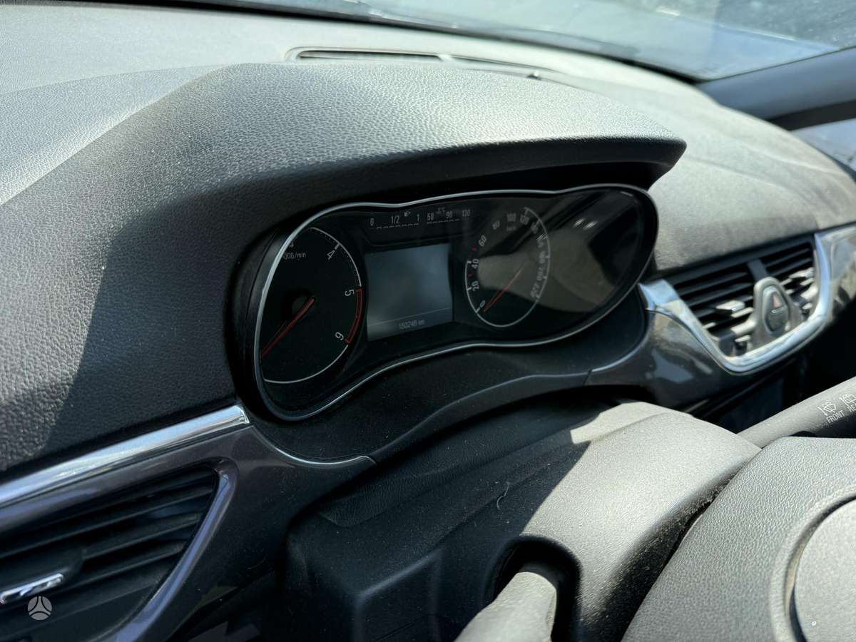 Opel Corsa по частям