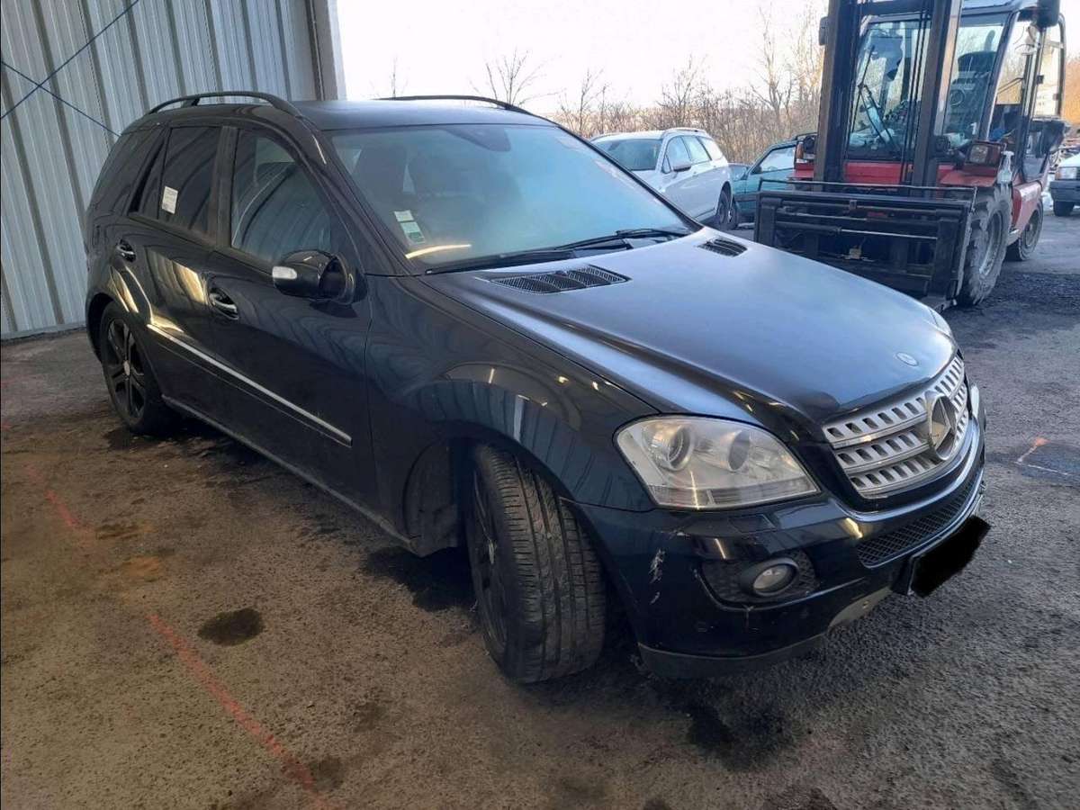 Mercedes-Benz ML320 по частям