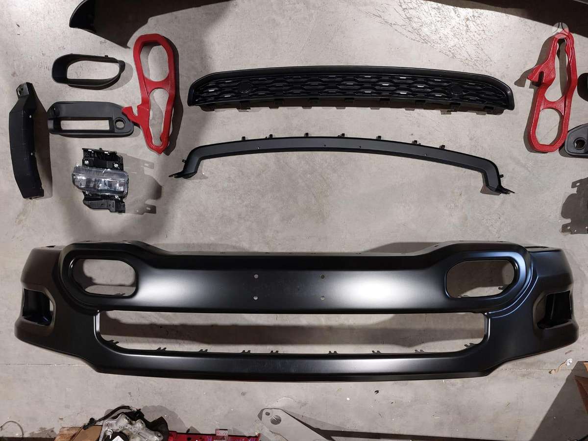 Dodge Ram, 5ZB41TZZAD, kėbulo dalys