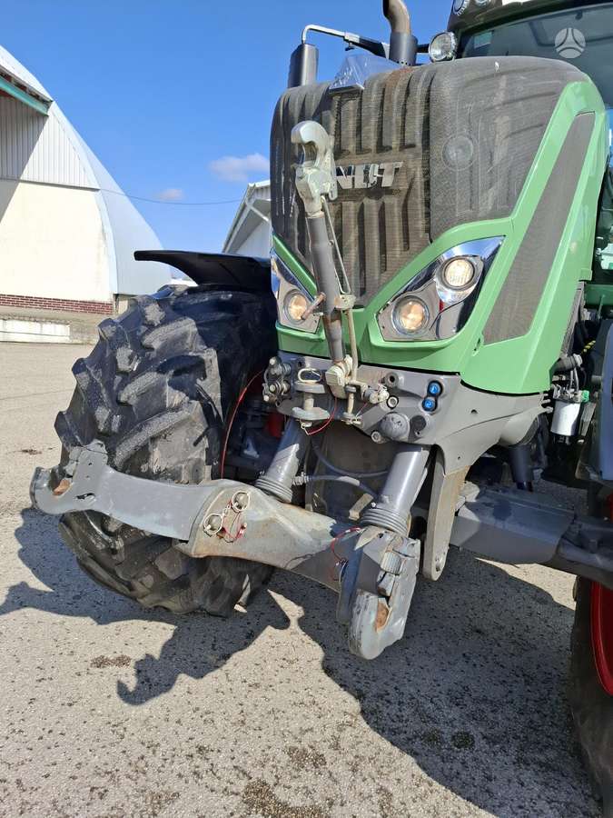Fendt 828 Vario Profi Plus (new engi, tractors