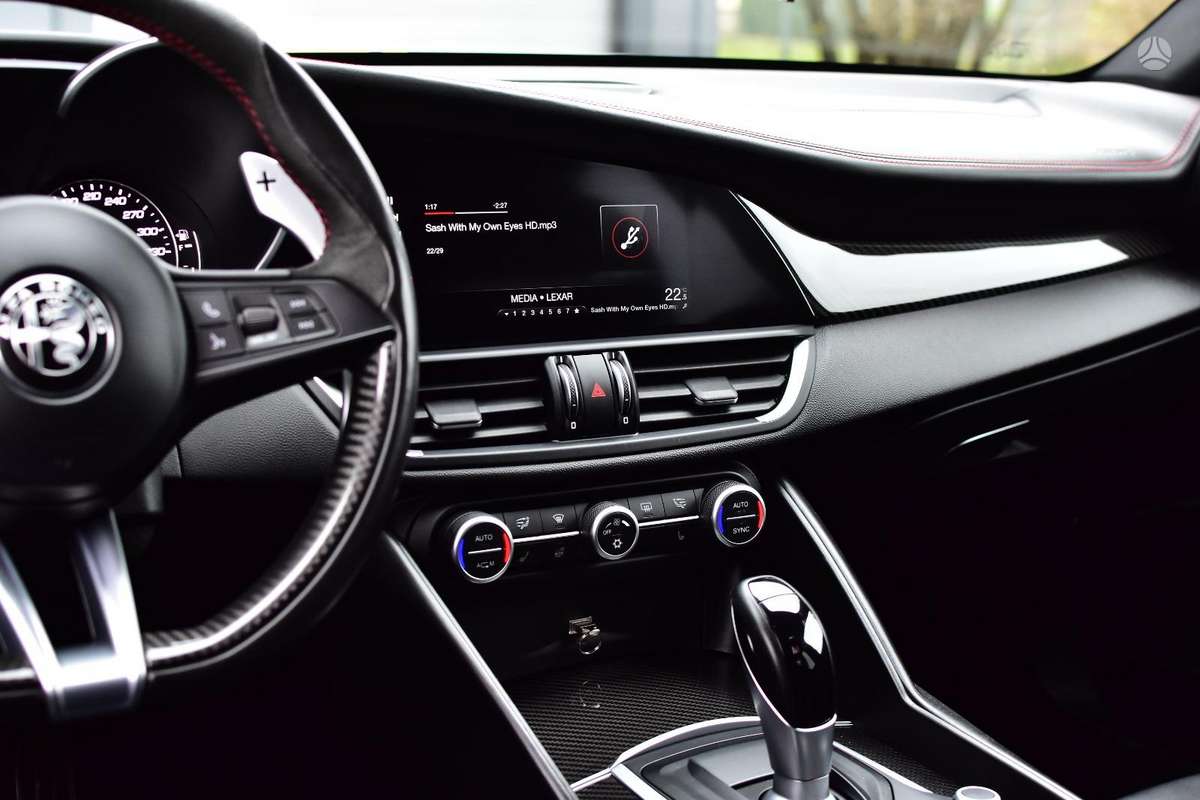 Alfa Romeo Giulia, 2.9 l., Седан