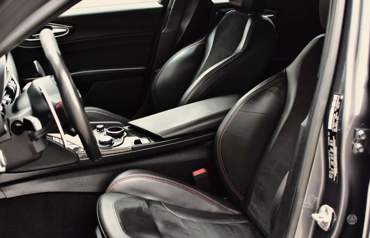 Alfa Romeo Giulia, 2.9 l., Седан