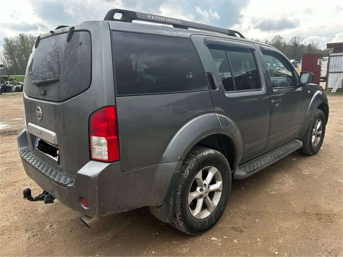Nissan Pathfinder