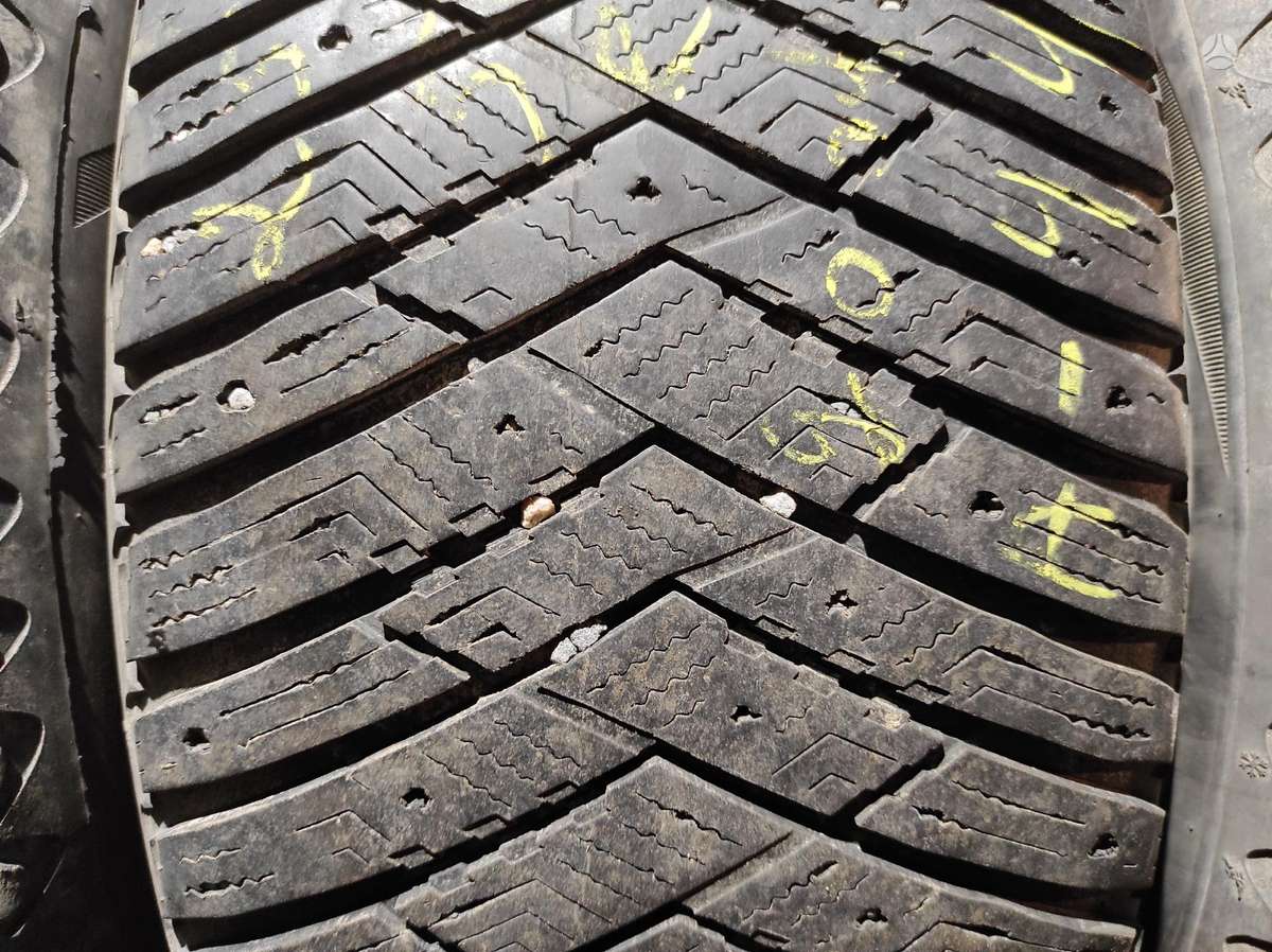 Dunlop, žieminės 255/55 R18