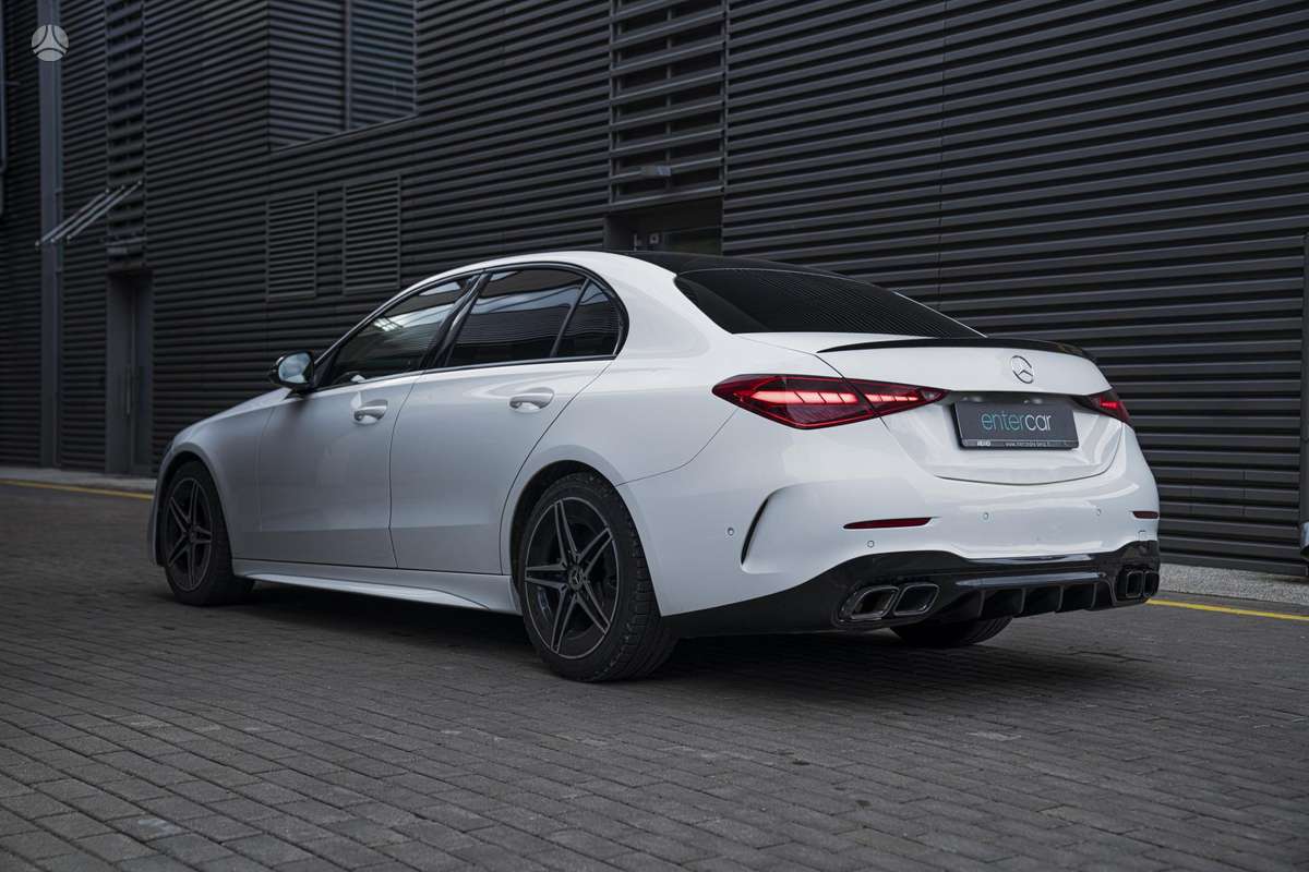 Mercedes-Benz C200, 2.0 l., Седан