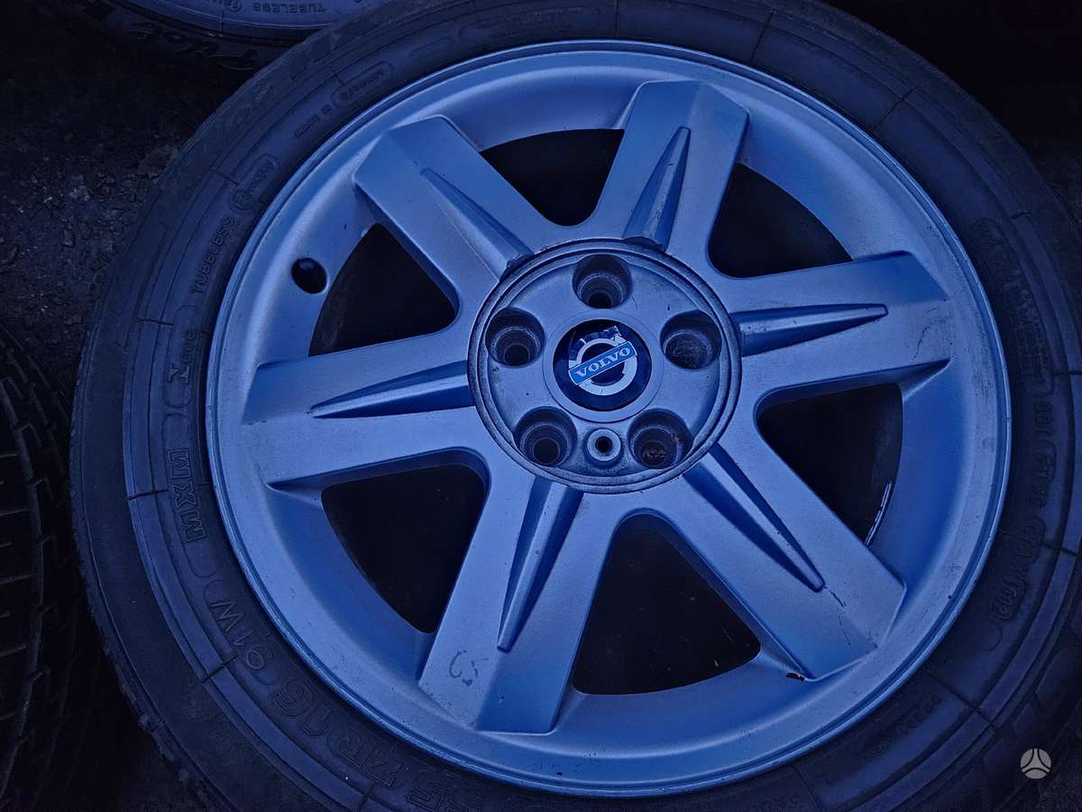 Volvo V50, lengvojo lydinio, R16