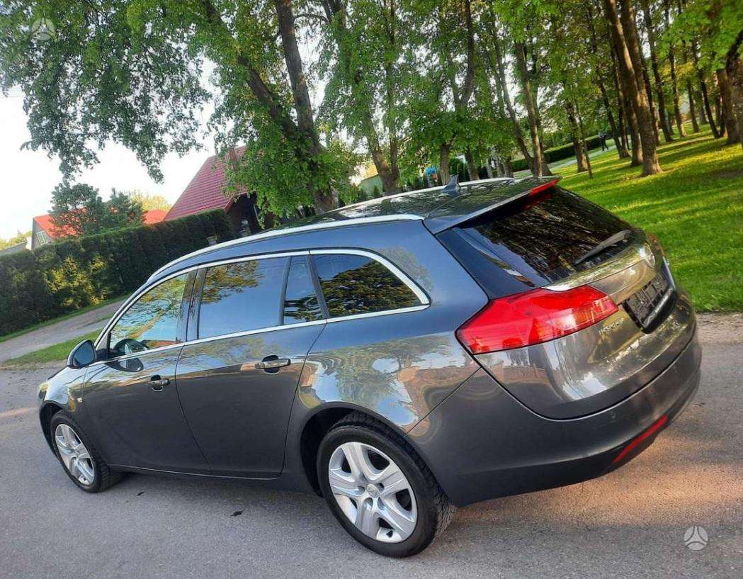 Opel Insignia, 2.0 l., Универсал
