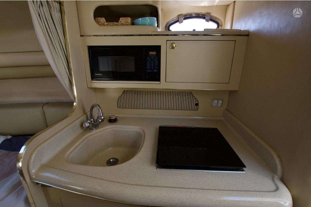 SeaRay Sundancer 270, yachts / cruisers