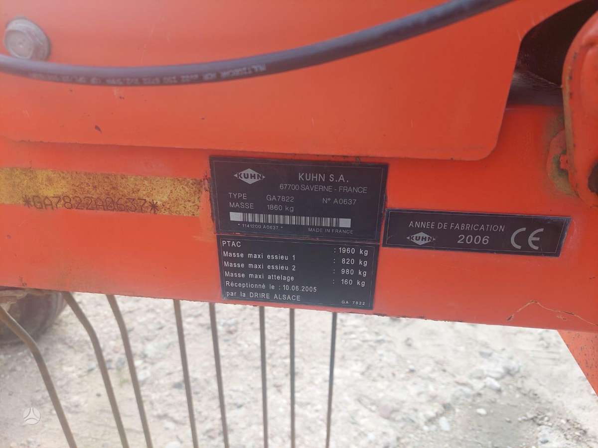 Kuhn GA 7822, rakes