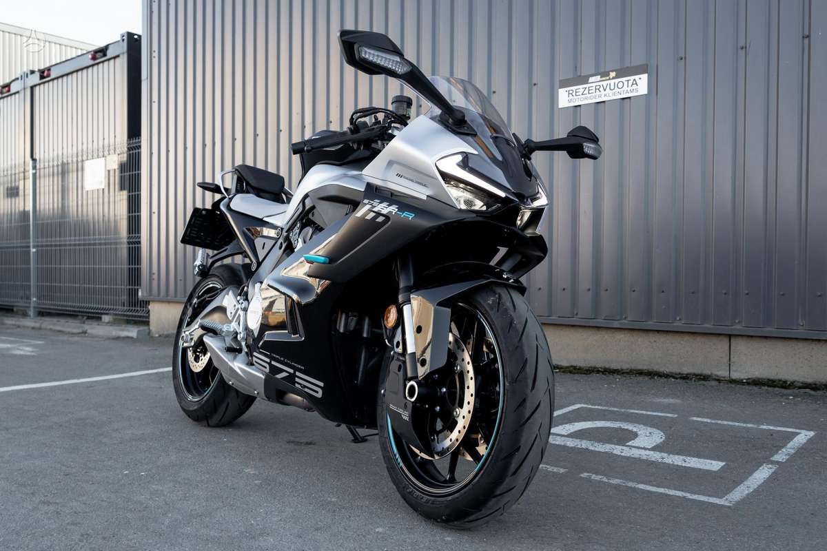 CFMOTO 675 SRR 675cc, superbikes