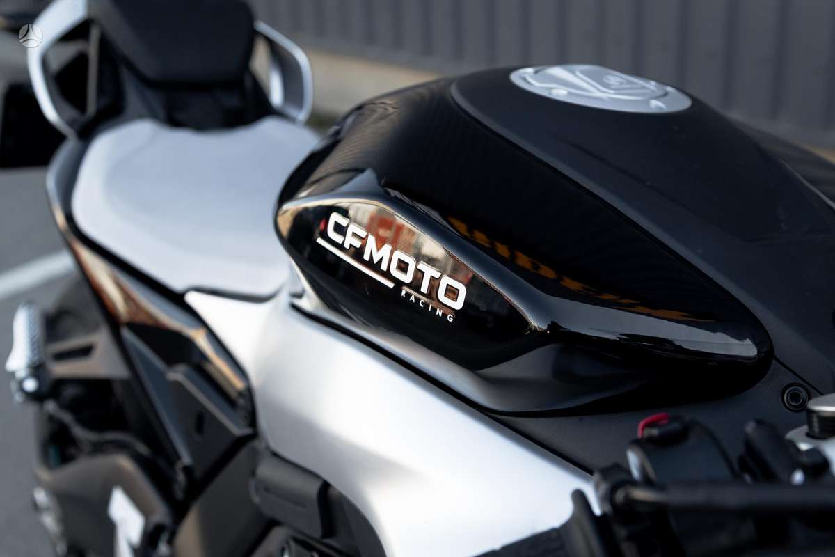 CFMOTO 675 SRR 675cc, superbikes