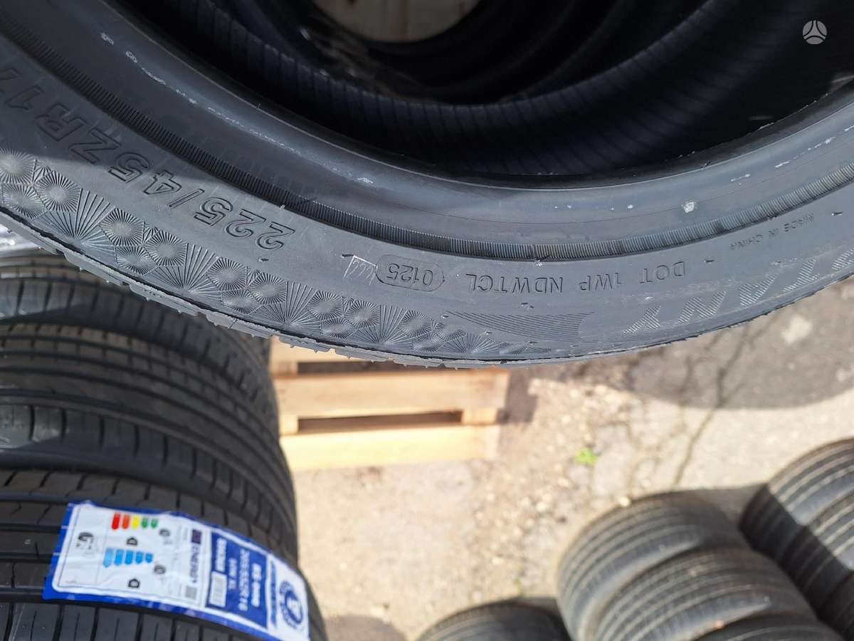Austone, летние 225/45 R17