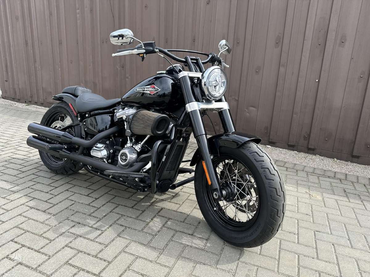 Harley-Davidson FLS 1750cc, choppers