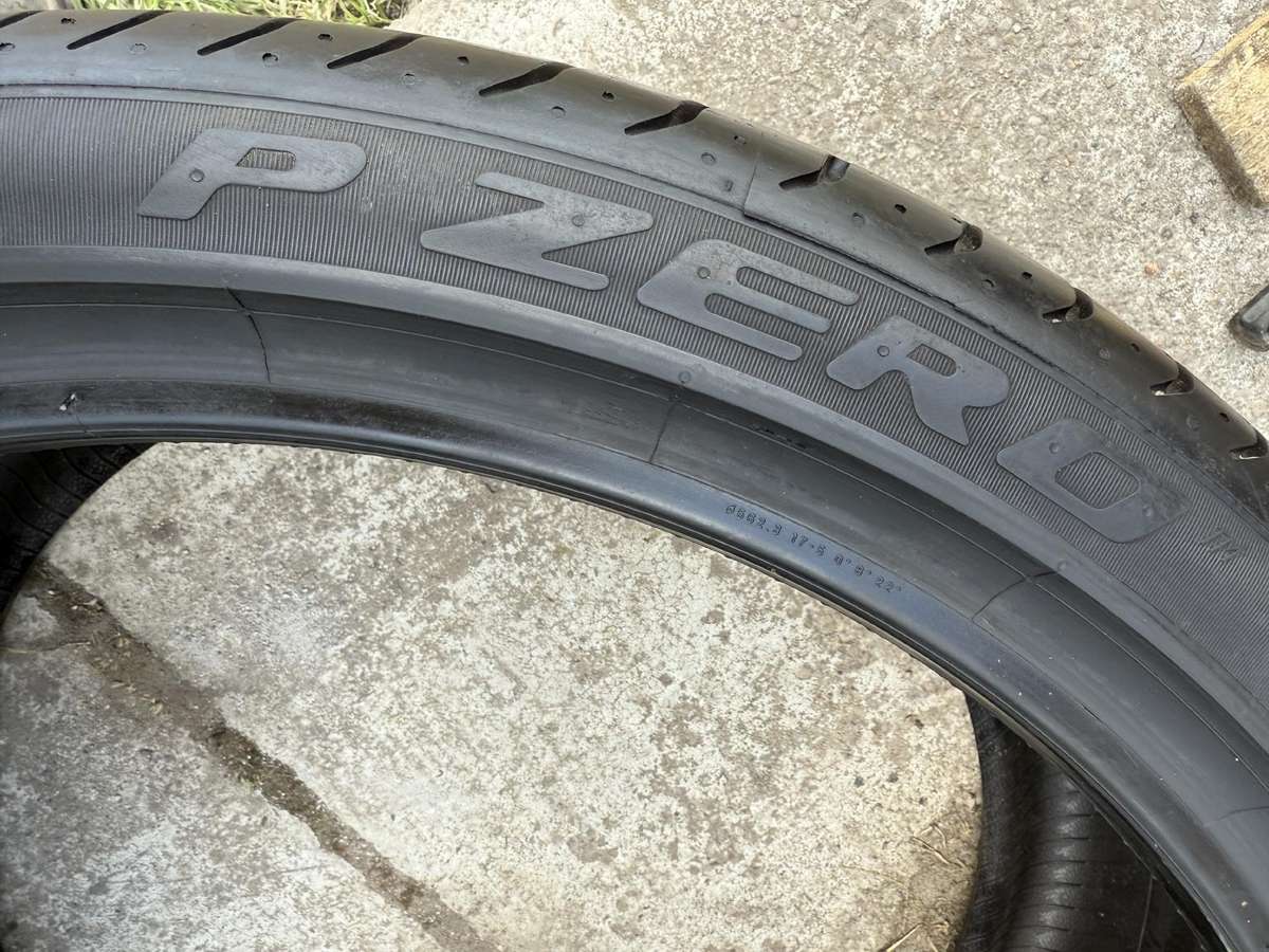 Pirelli Pzero, summer 315/30 R22