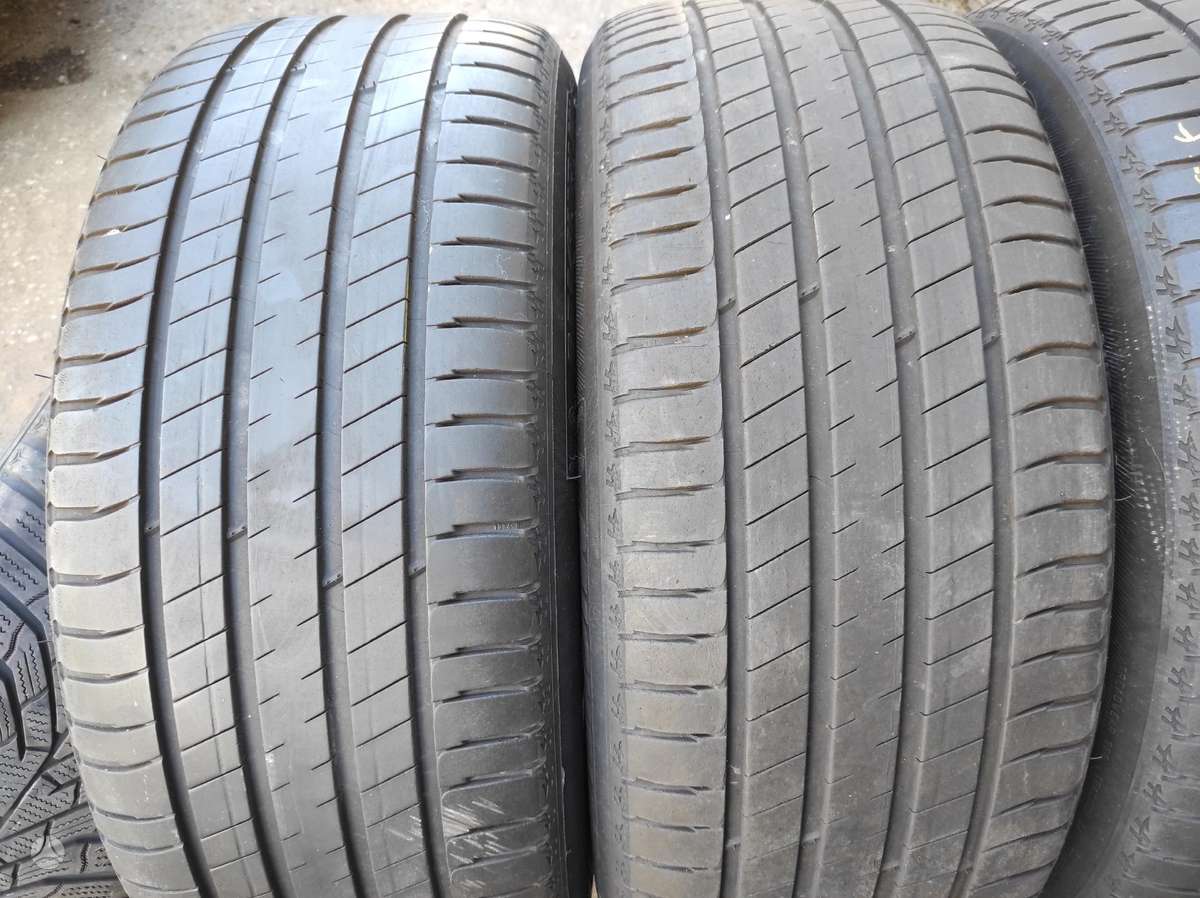 Bridgestone, vasaras 255/45 R20