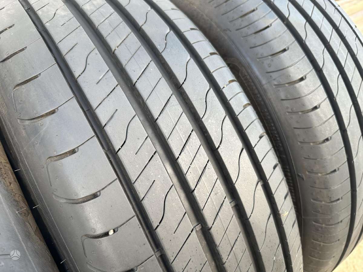Goodyear, летние 225/60 R18