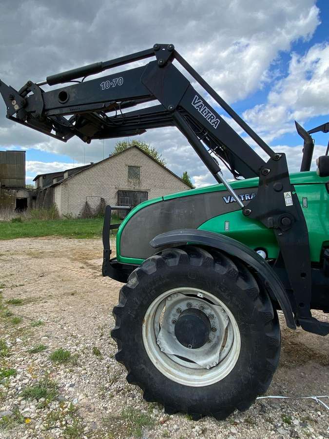 Valtra T130, тракторы