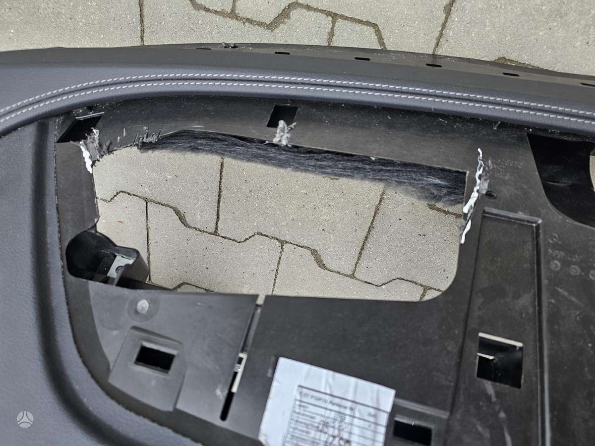 Mercedes-Benz E klasė dashboard