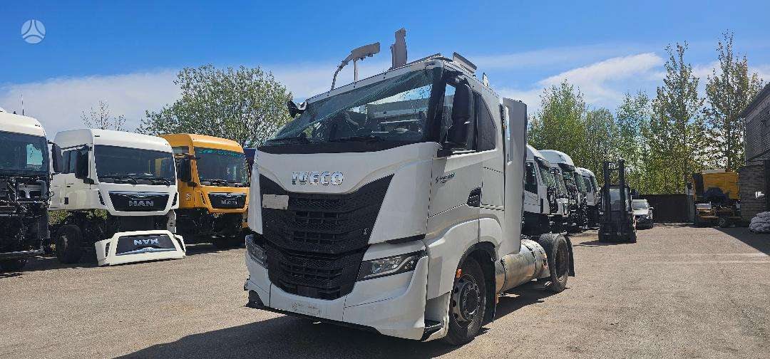 Iveco Stralis 460 S-WAY, тягачи